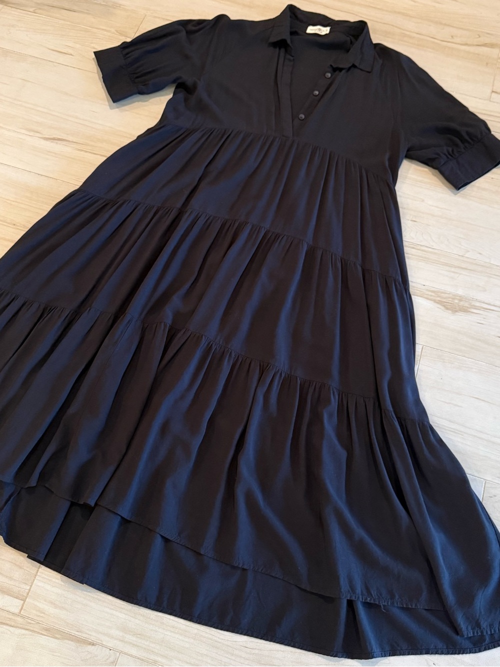NATURAL LIFE Black Tiered Midi Shirt Dress with Collar - Picture 10 of 10